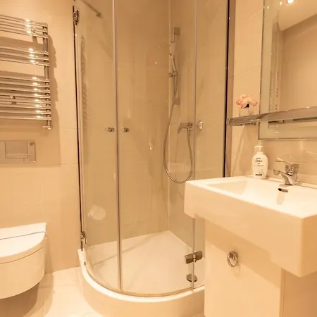 Basha Premium 1 Apartamento Sopot