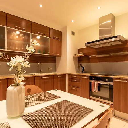 Basha Premium 1 Apartamento *